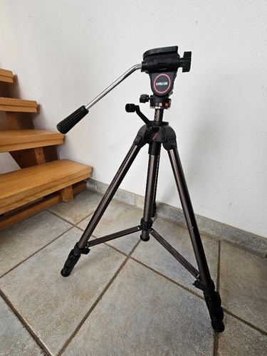 Vanguard treppiede - , 3